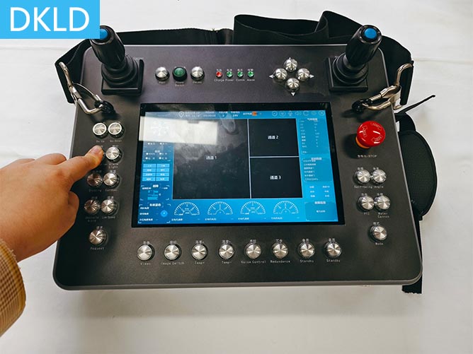 消防機(jī)器人小車遙控器