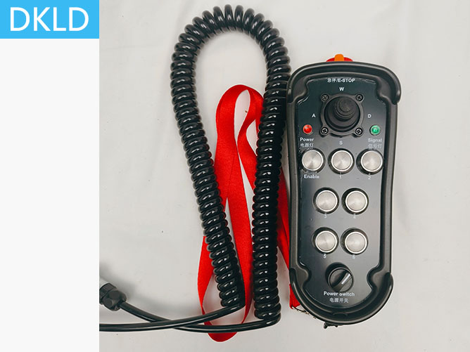 機(jī)器人小車有線手操器